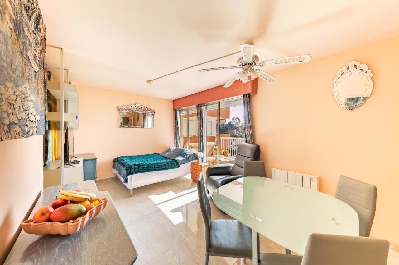 Apartment Boulouris Saint-Raphael  Ngoại thất bức ảnh